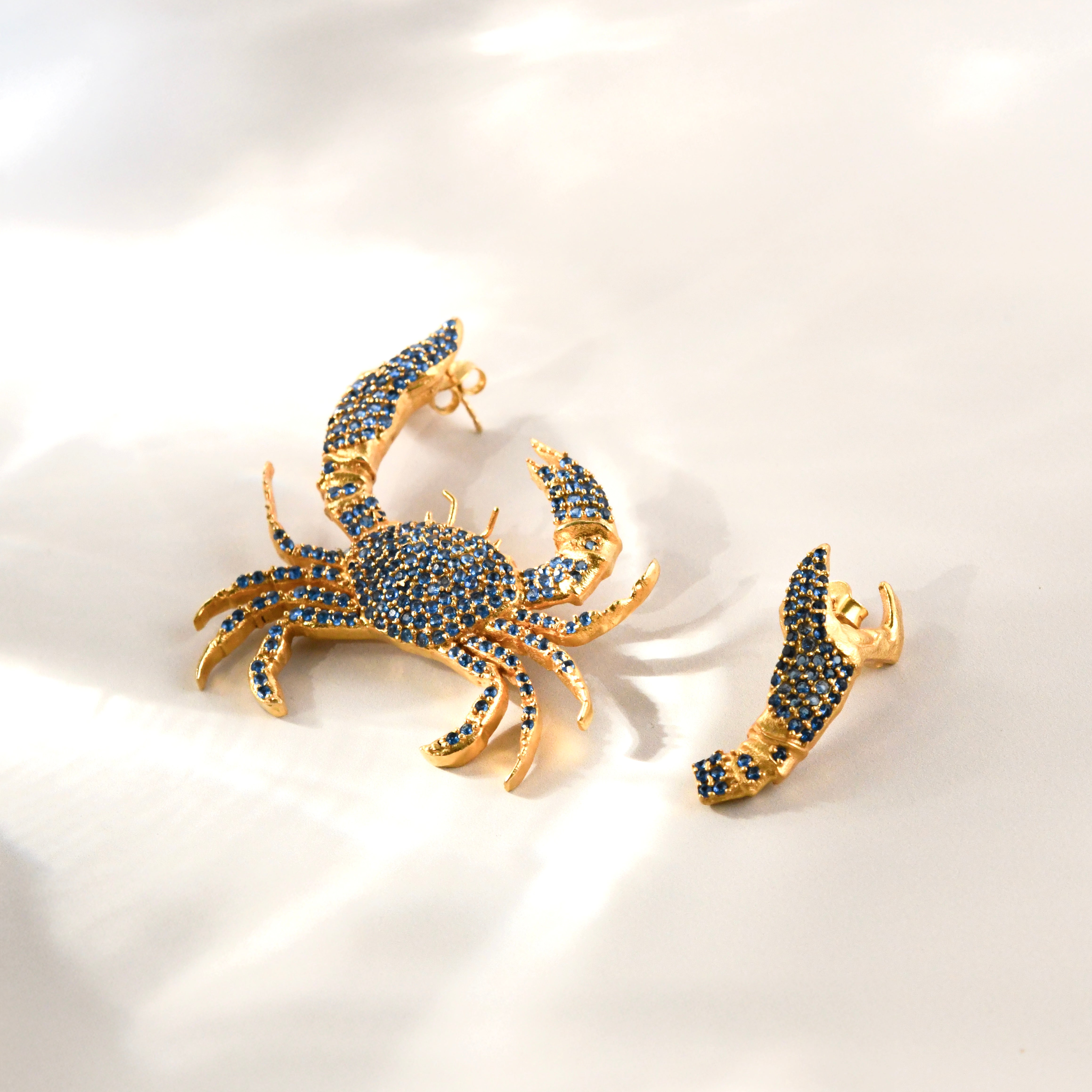 So Crabby Mismatched Earrings