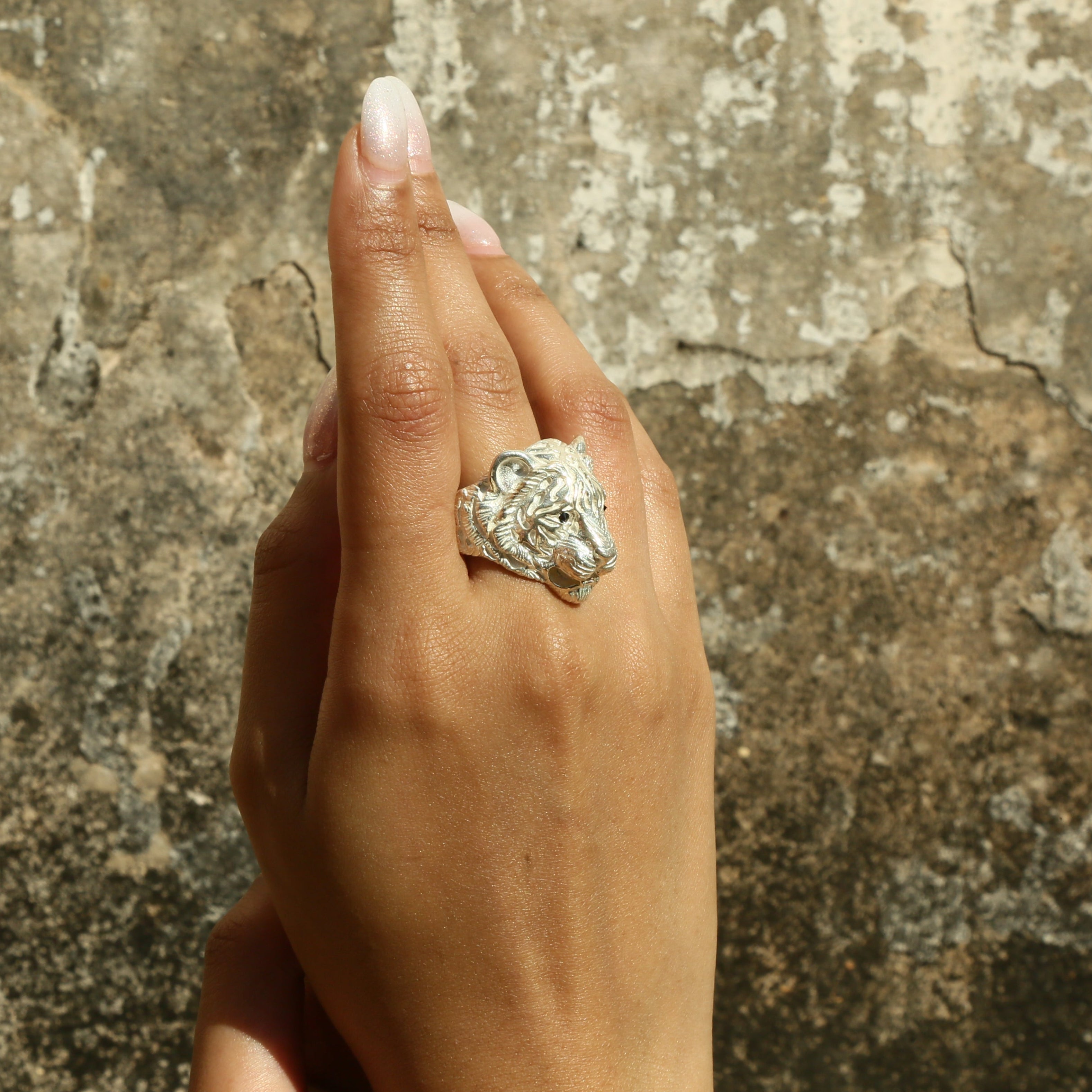 Huli Tiger Silver Ring