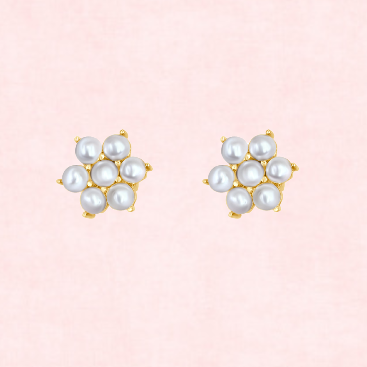 Rosa Pearl Studs